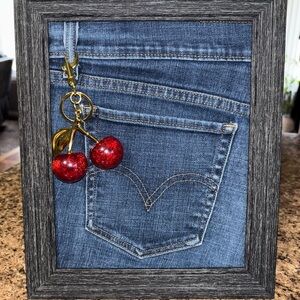 Denim 8x10 frame. Perfect way to give a valentine gift.